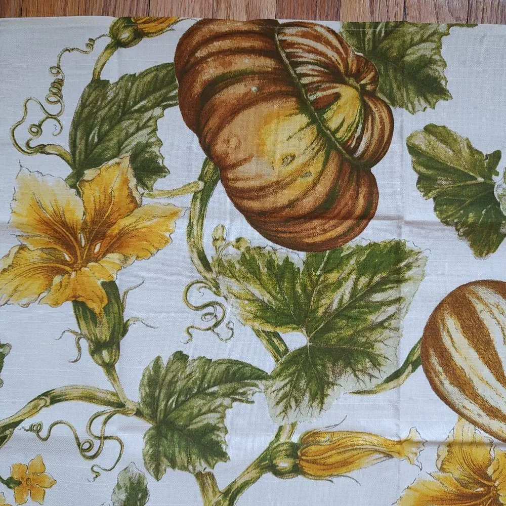 Williams Sonoma 2 Botanical Pumpkin and Gourd Print Towels Set Towel White Green